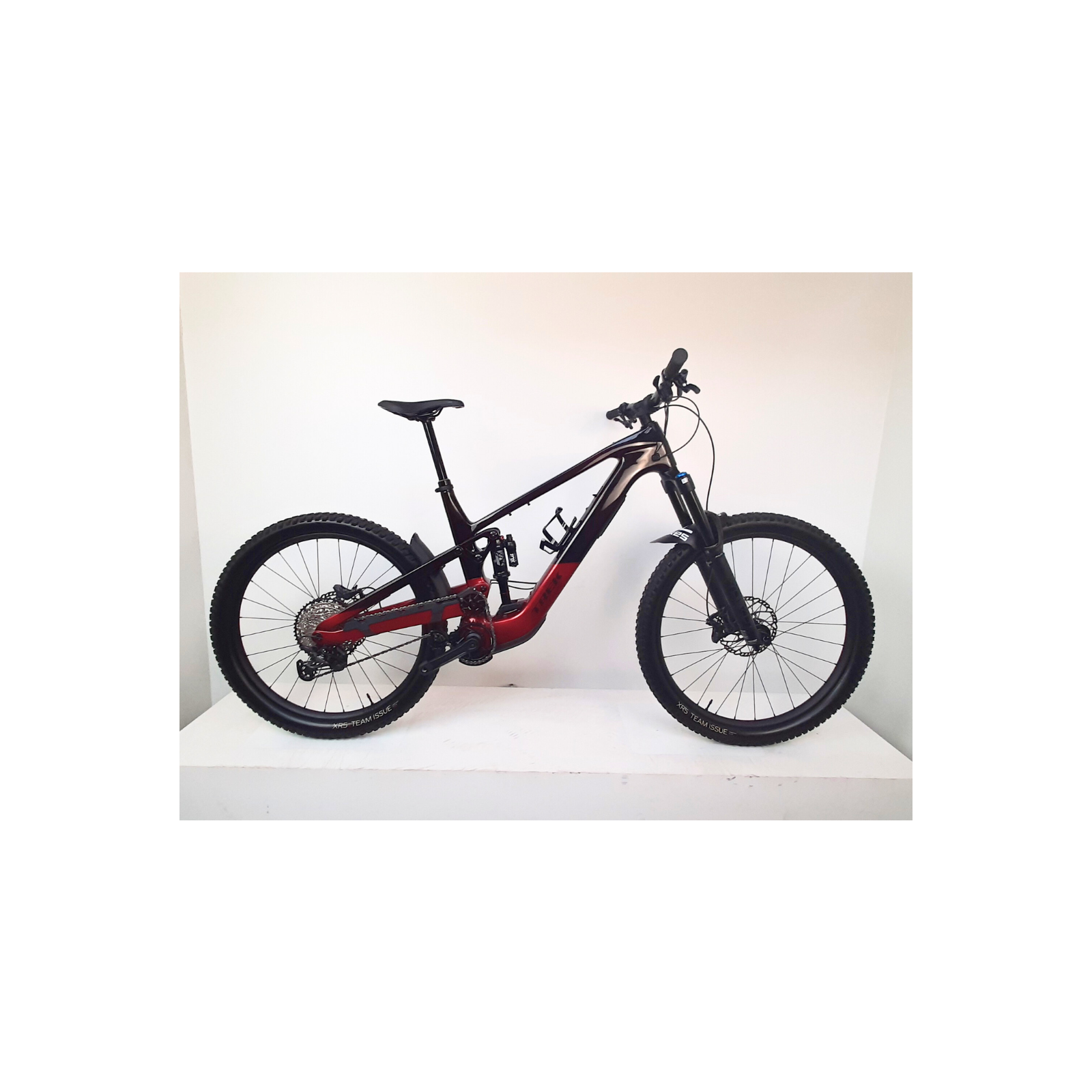 Slash+ 9.7 EU / Größe XL / Testbike #276