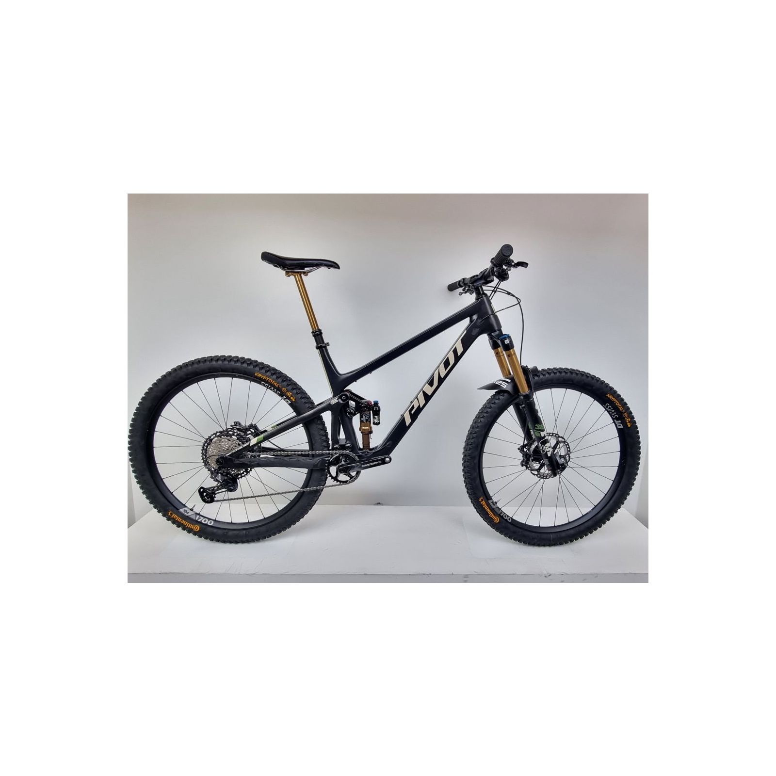 Switchblade Pro XT/XTR Größe XL stealth mojave Testbike #303