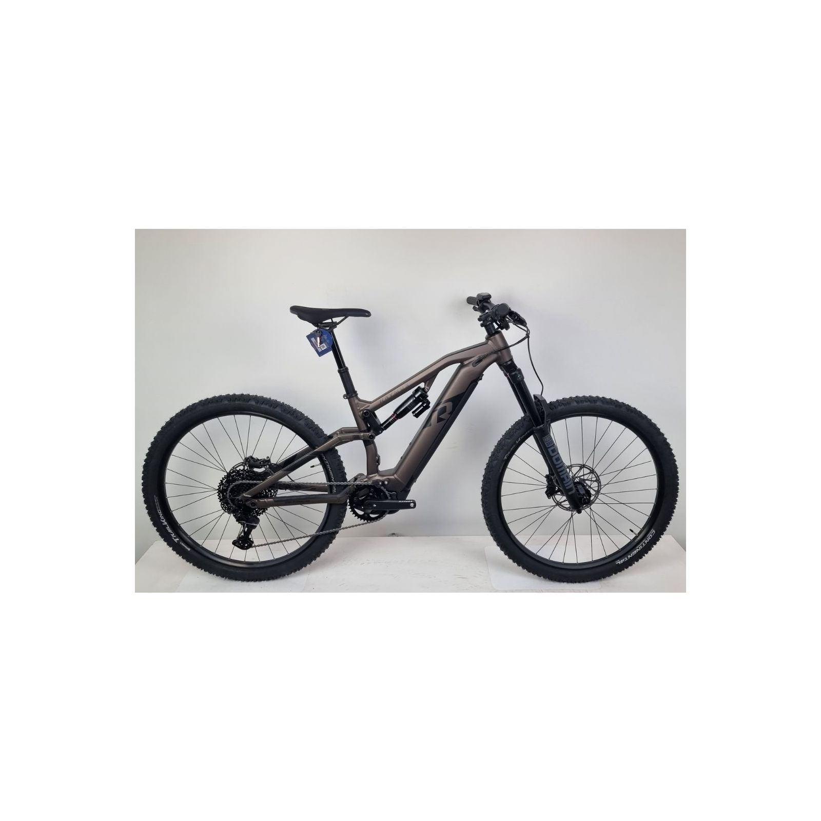 TrailRay 160E 9.0 Gr. 41 stone black #332